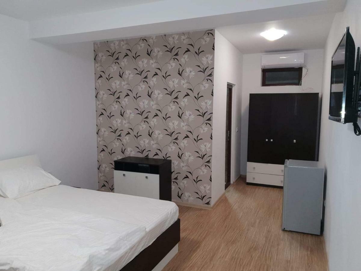 Ingrid Hotel Mangalia Buitenkant foto